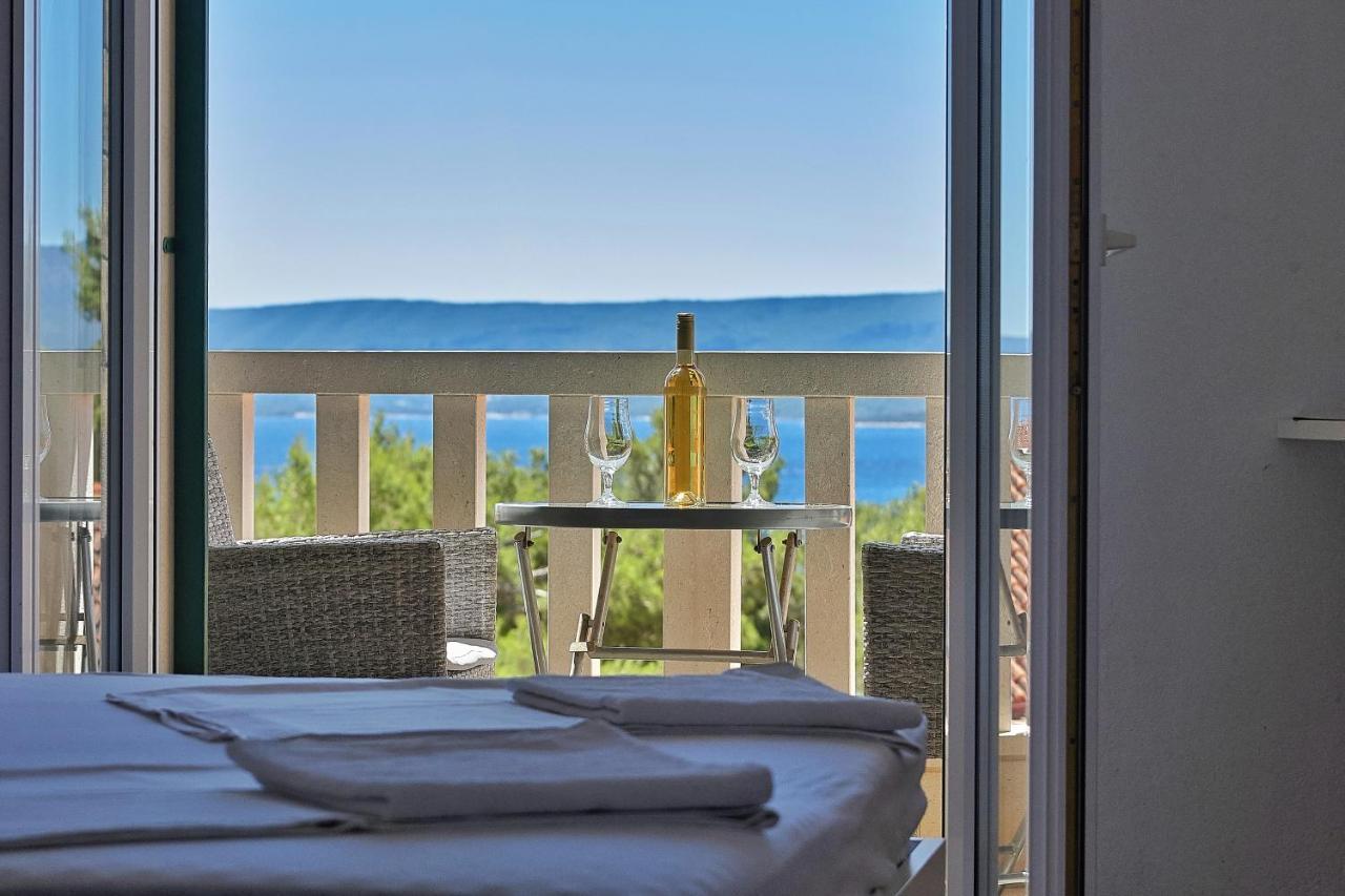 Guest House Marija Bol Bagian luar foto